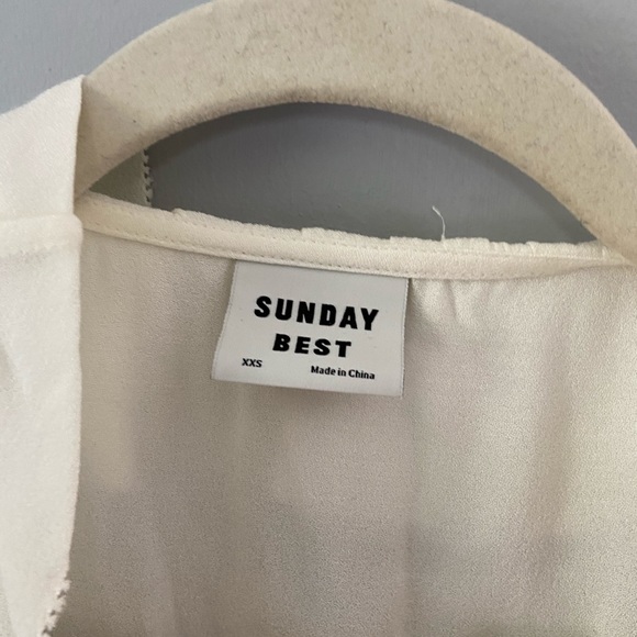 White wrap dress - Picture 3 of 6